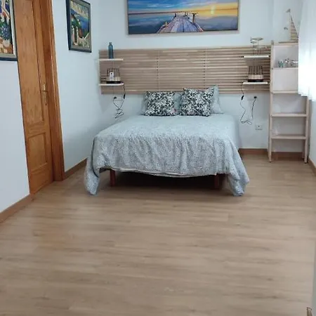 Carihuela Playa 1 Апартаменты *