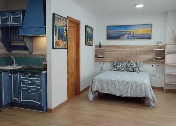 Carihuela Playa 1 Апартаменты *